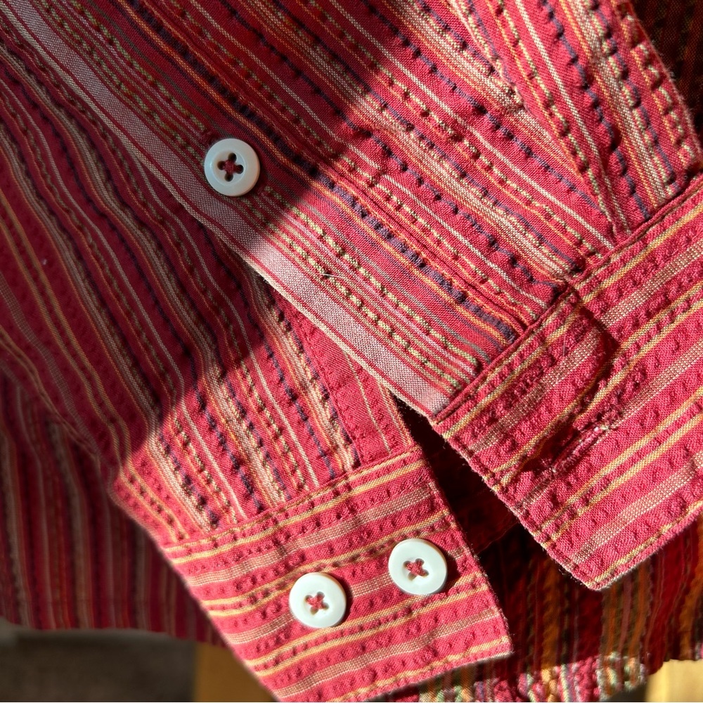 Beautiful Patagonia Textured Button-Up Long-Sleeve Red Shirt. Men’s XL - Picture 4 of 7